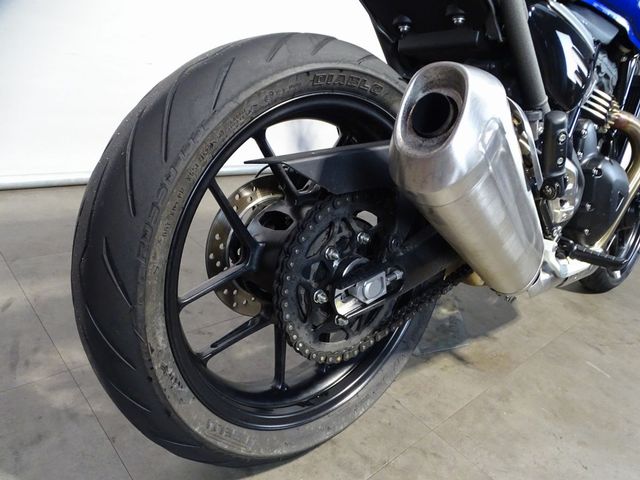 triumph - speed-400