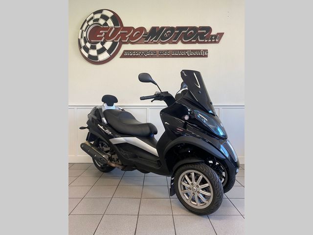 piaggio - mp3-400-touring