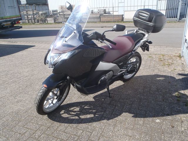 honda - nc-700-d-integra-abs