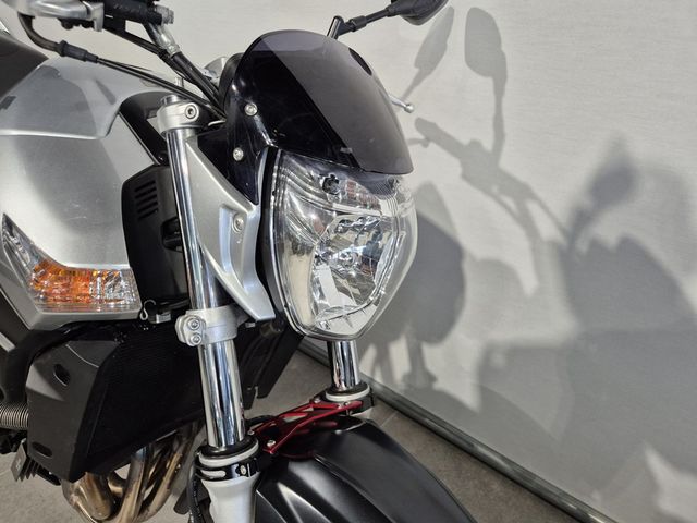 suzuki - gsr-600