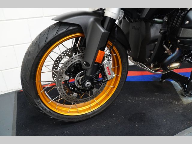 bmw - r-1300-gs-trophy