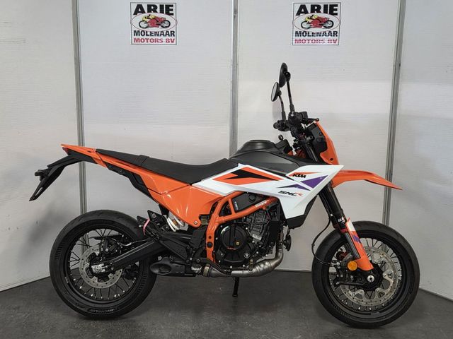ktm - 390-smc-r