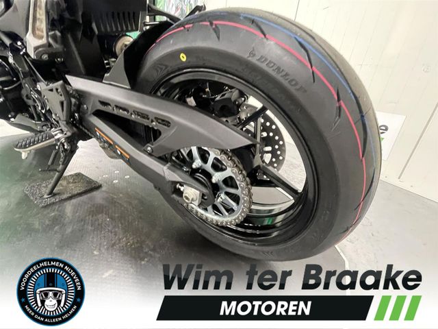 kawasaki - z900