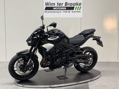 KAWASAKI Z900