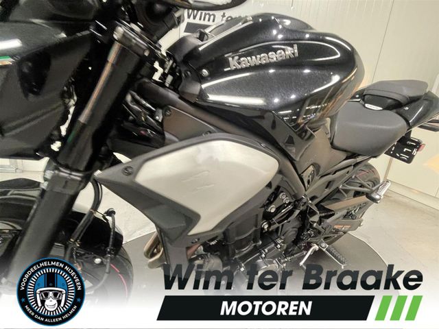 kawasaki - z900