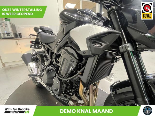 kawasaki - z900