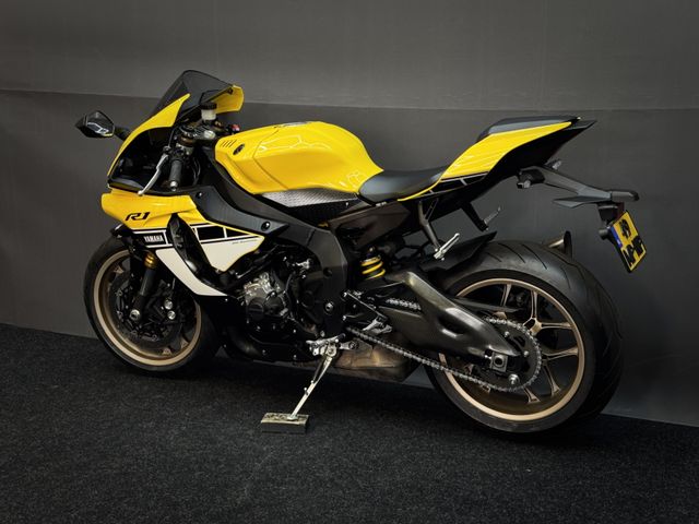 yamaha - yzf-r1