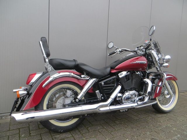 honda - vt-1100-c3-shadow