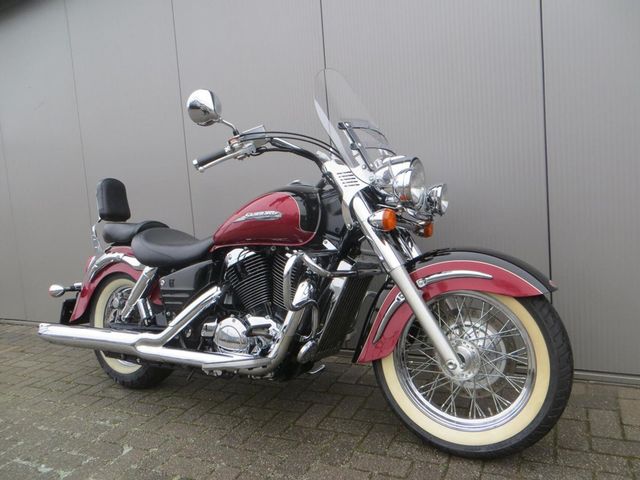 honda - vt-1100-c3-shadow