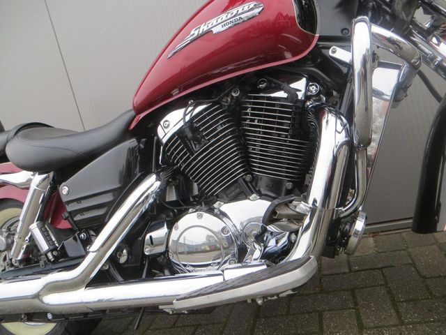 honda - vt-1100-c3-shadow