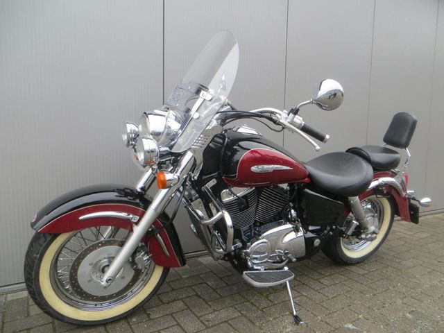 honda - vt-1100-c3-shadow
