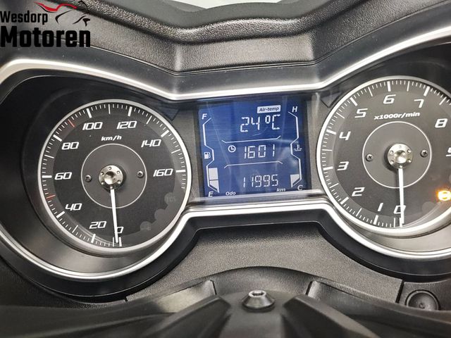 yamaha - x-max-300-iron-max