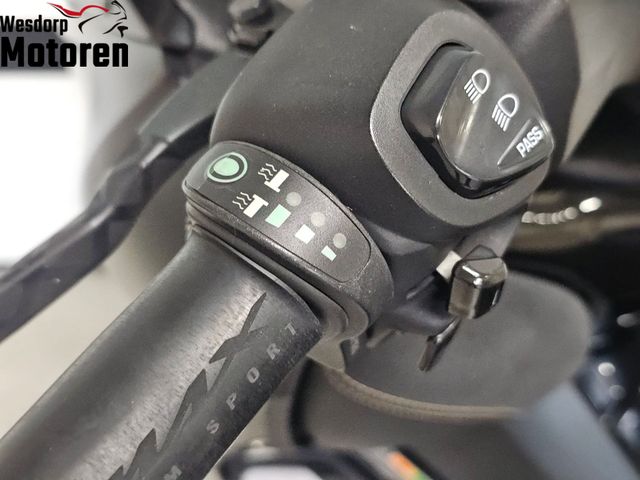 yamaha - x-max-300-iron-max
