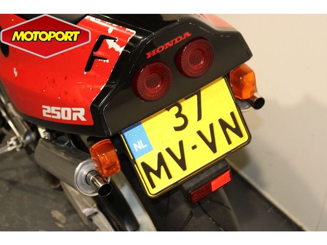 honda - nsr-250-r