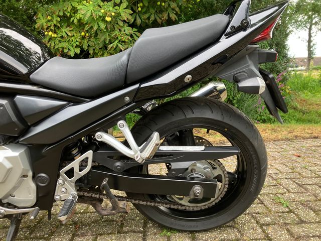 suzuki - gsf-650-s