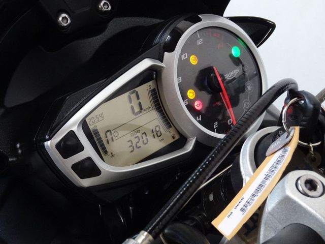 triumph - street-triple-abs