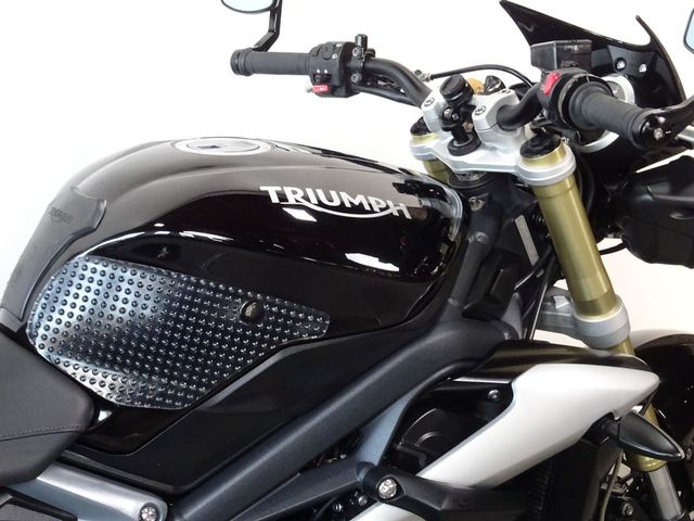 triumph - street-triple-abs