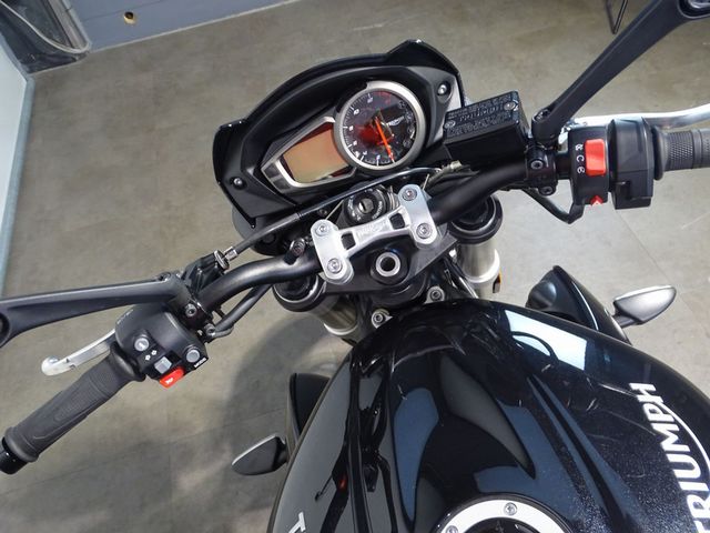 triumph - street-triple-s-a2
