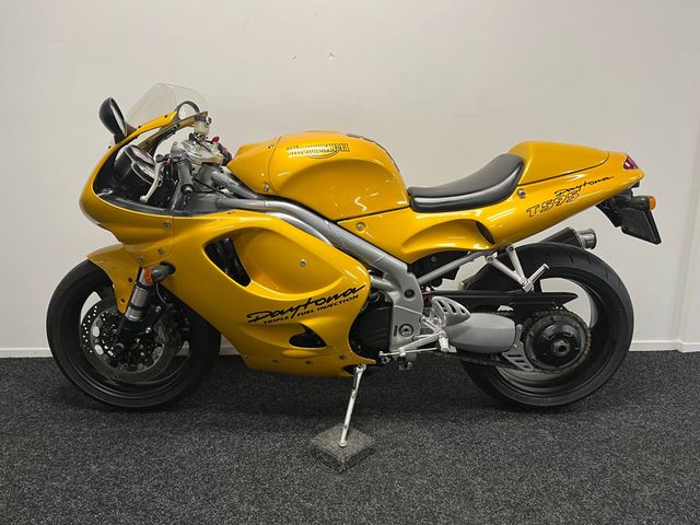 triumph - daytona-t--595