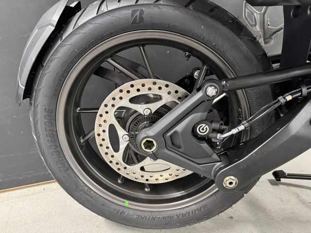 triumph - tiger-1200-alpine-edition