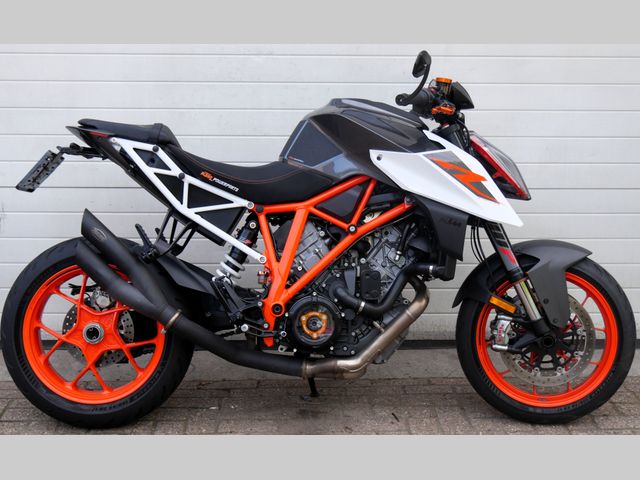 ktm - 1290-super-duke-r
