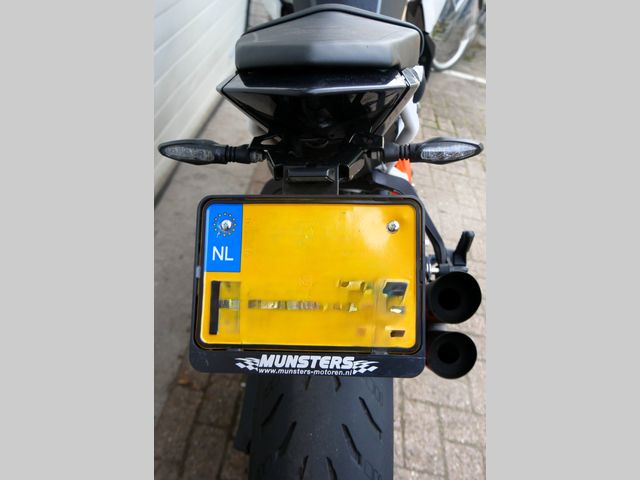 ktm - 1290-super-duke-r