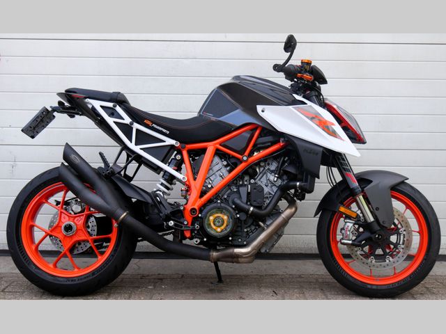 ktm - 1290-super-duke-r