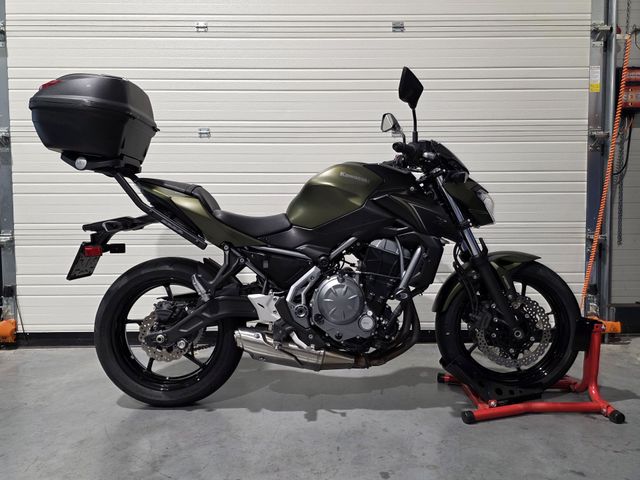 kawasaki - z650