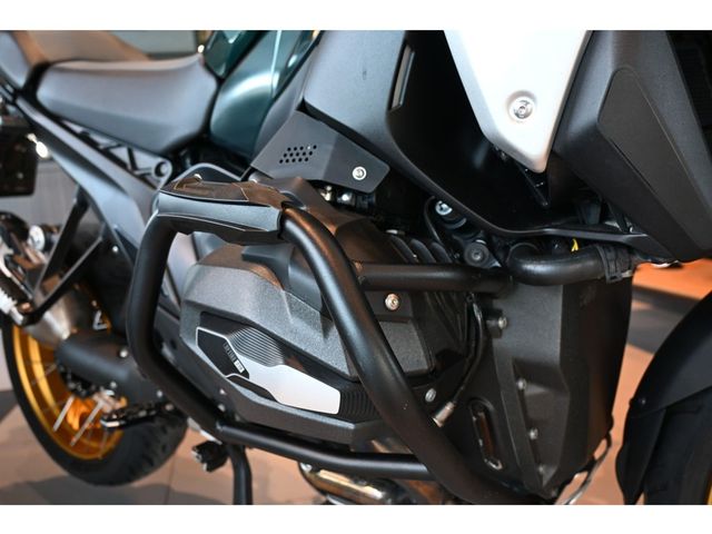 bmw - r-1300-gs