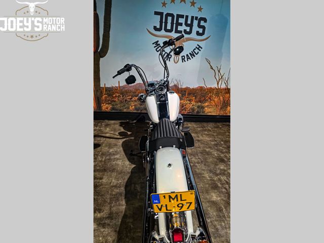 harley-davidson - heritage-softail-classic-flstc