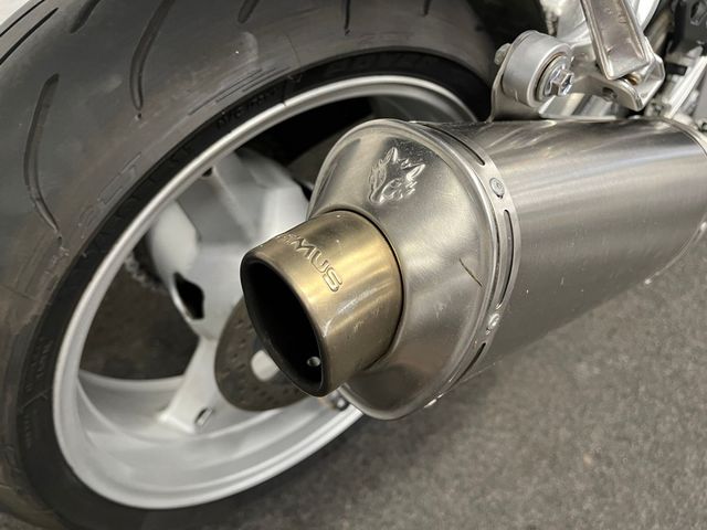 suzuki - gsx-r-1000