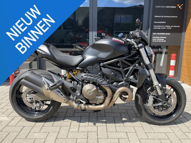 ducati - monster-821
