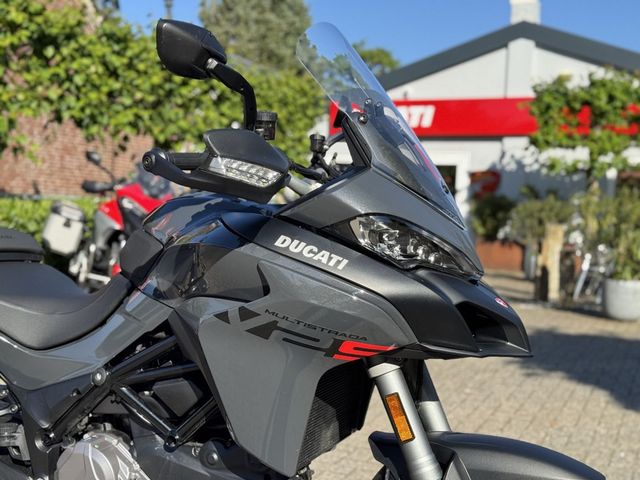 ducati - multistrada-v2-s