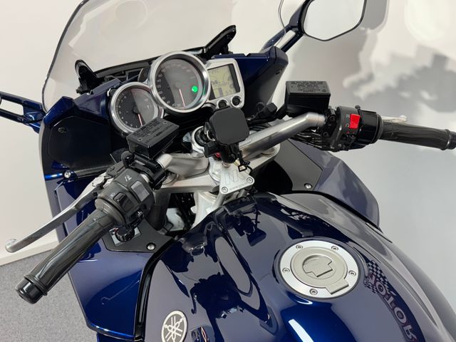 yamaha - fjr-1300