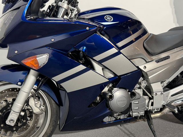yamaha - fjr-1300