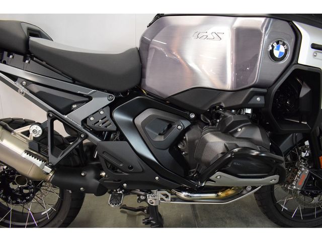 bmw - r-1300-gs-adventure