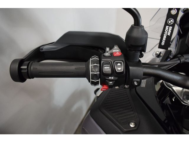 bmw - r-1300-gs-adventure