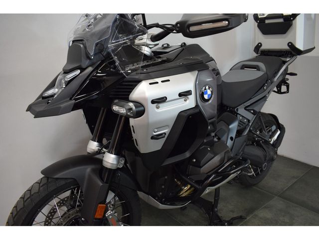bmw - r-1300-gs-adventure