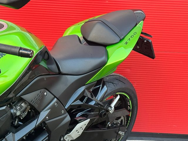 kawasaki - z-750-abs