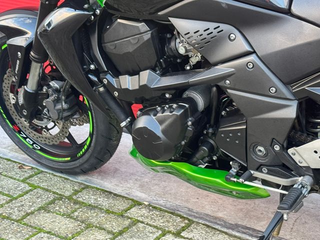 kawasaki - z-750-abs