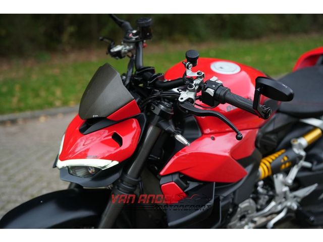 ducati - streetfighter-v2
