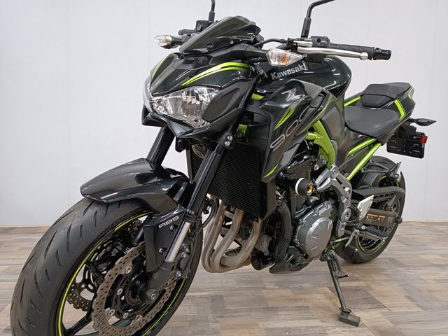 kawasaki - z900-performance