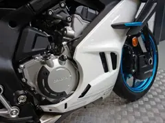 Cfmoto 675 SR-R 35kW 2026 nieuw – foto 6 van 12