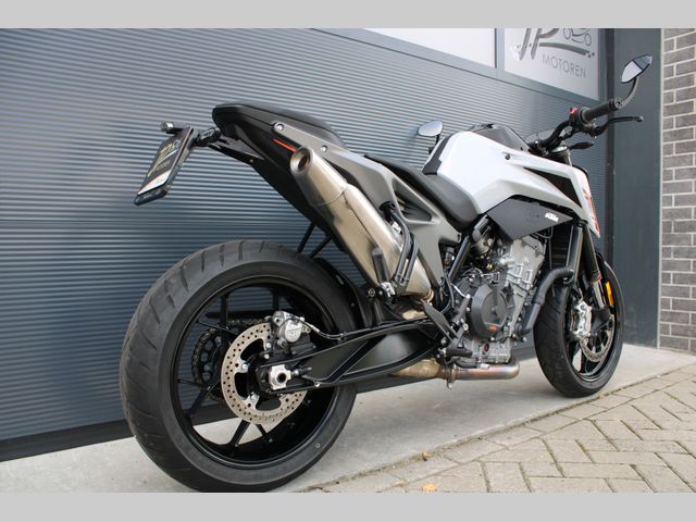ktm - 790-duke