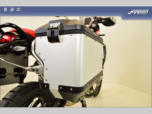 ducati - desertx