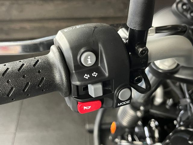 triumph - scrambler-900