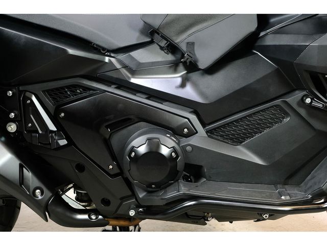 honda - x-adv