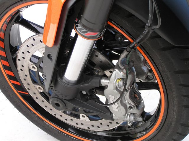 ktm - 790-duke