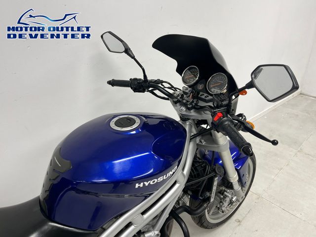 hyosung - comet-650