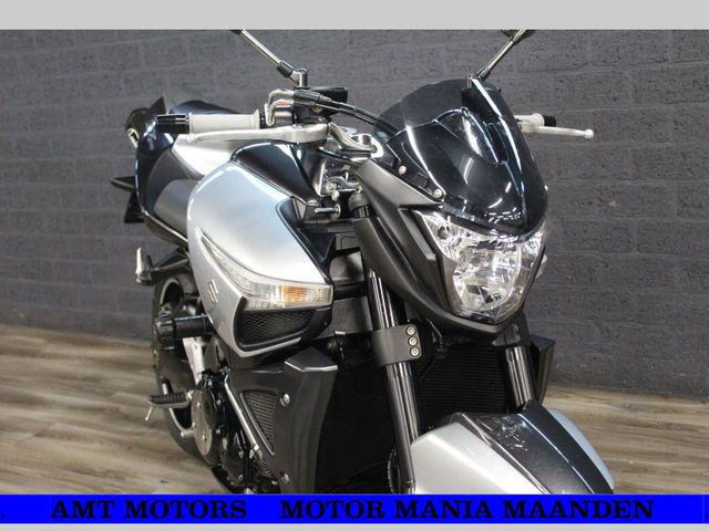 suzuki - b-king-1300